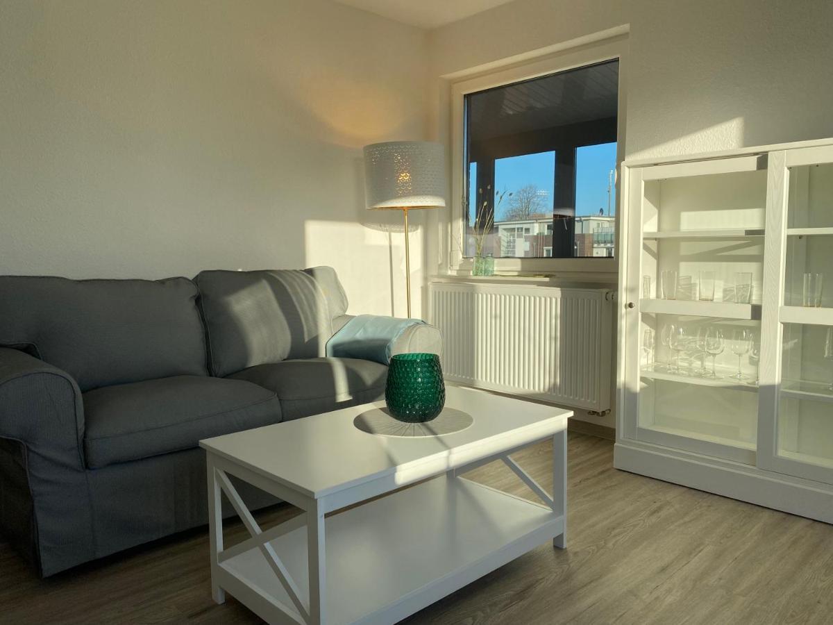 Ferienwohnung Haus Pirola Esens Exterior foto