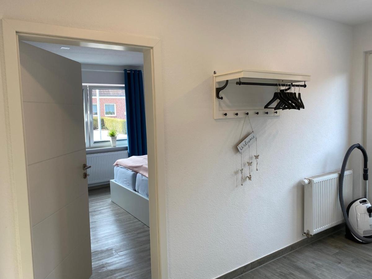 Ferienwohnung Haus Pirola Esens Exterior foto