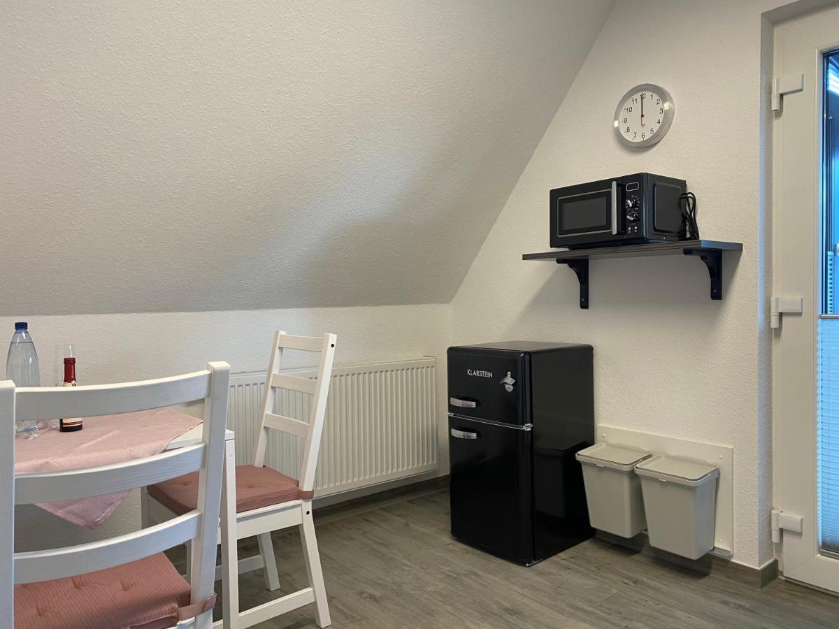 Ferienwohnung Haus Pirola Esens Exterior foto