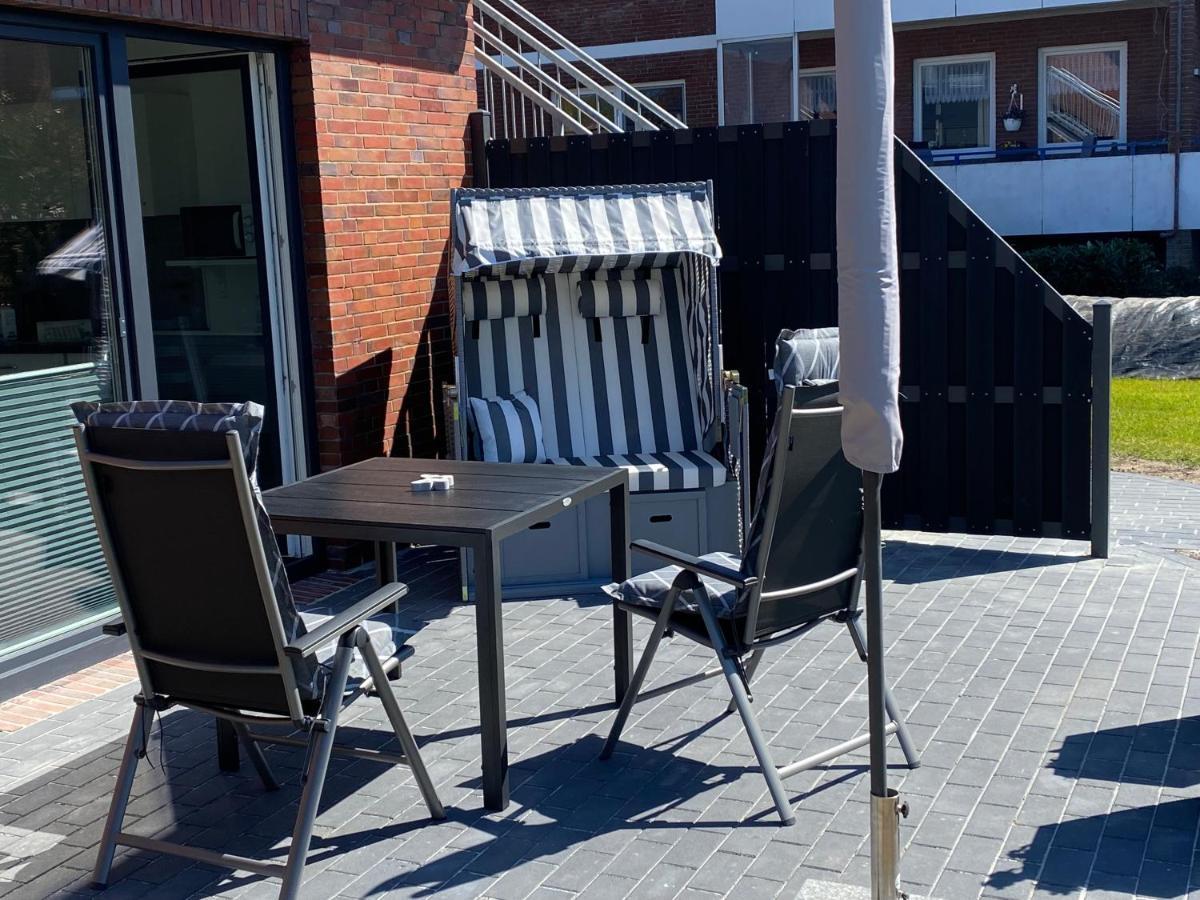Ferienwohnung Haus Pirola Esens Exterior foto